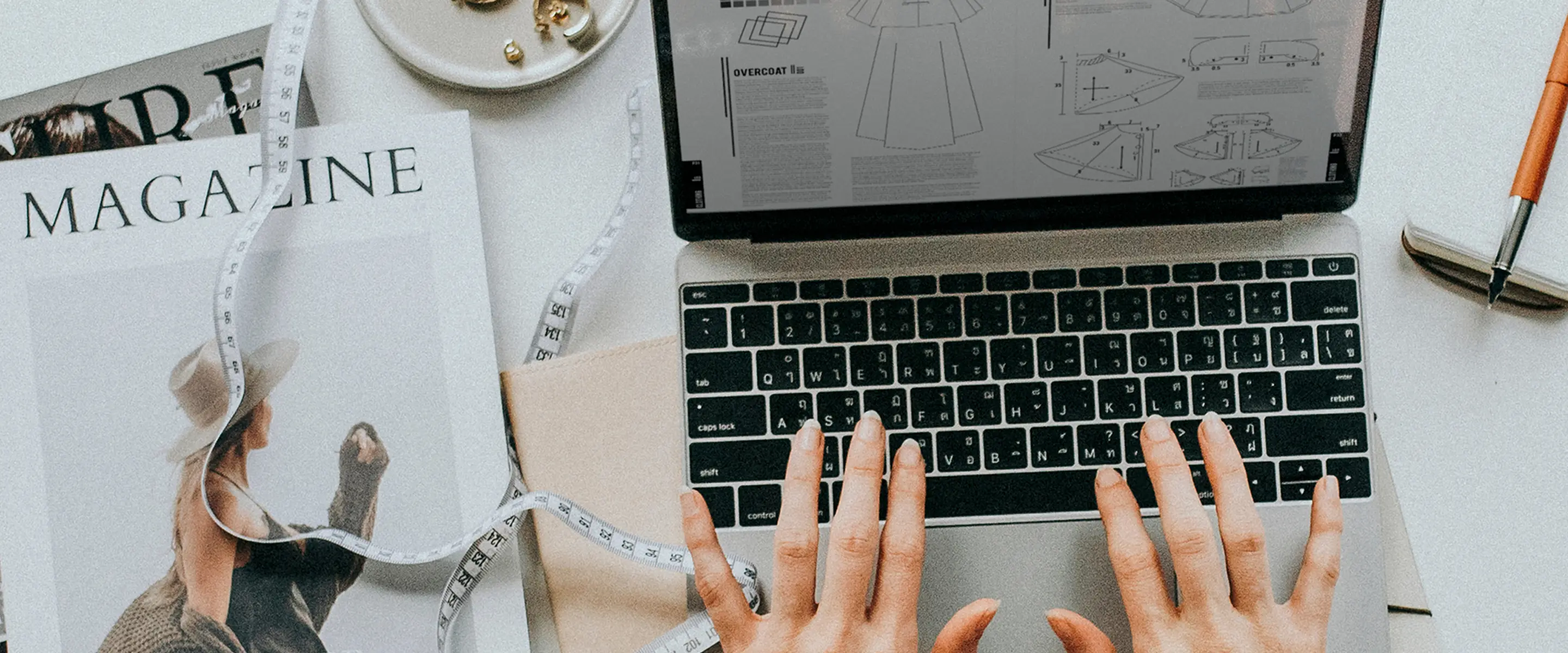 パソコン作業中